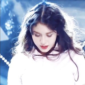 Meet your Posher, Mengtong